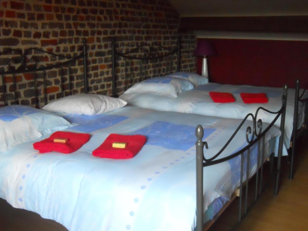 Huis De Wilde Wingerd Hotel Ypres Cameră foto